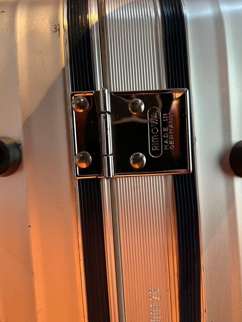 92663 TOPAS RIMOWA 2輪　中型キャリーケース シルバー