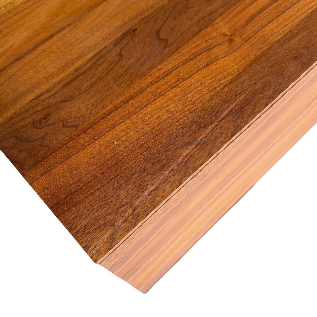 HR567 WALTER KNOLL ウォルターノル Exec-V ボード