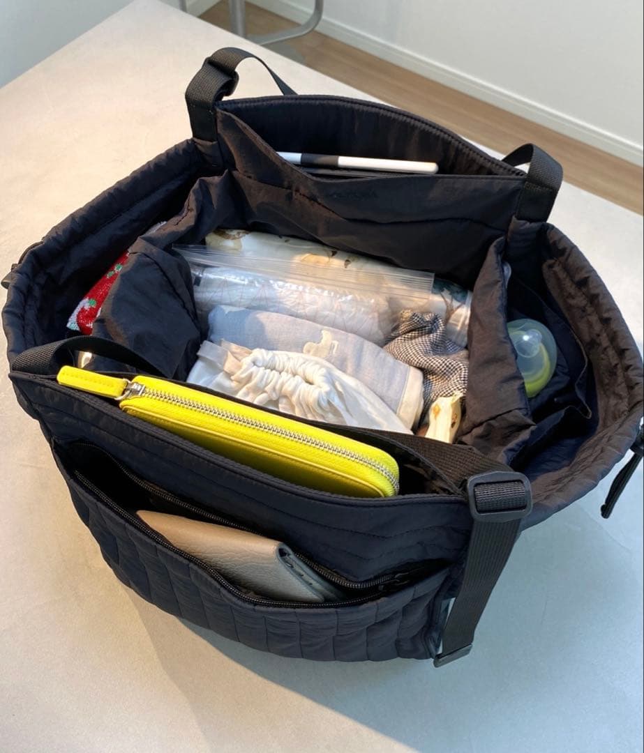 SOLPRESA ブラック Mサイズ マザーズバッグ