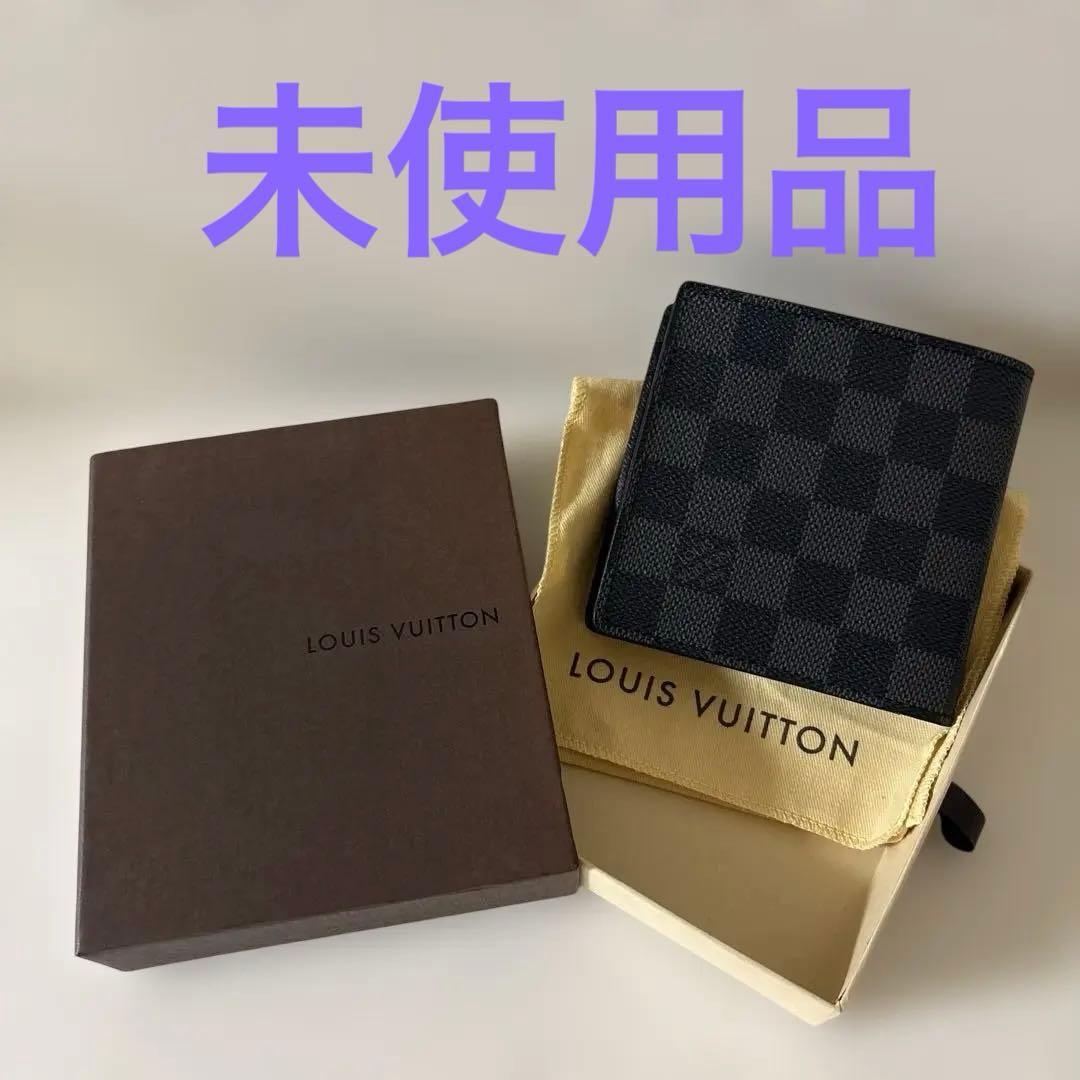 未使用品　ルイヴィトン　ダミエ　二つ折り財布　ケース