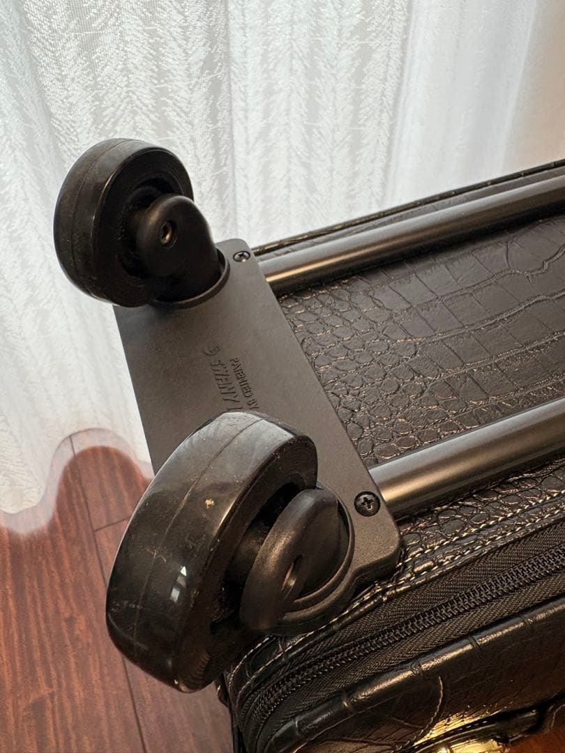 【美品】スワニー SWANY キャリーケース　クロコダイル型押し キャリーバッグ