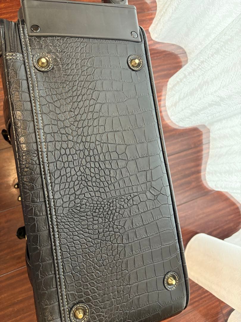 【美品】スワニー SWANY キャリーケース　クロコダイル型押し キャリーバッグ