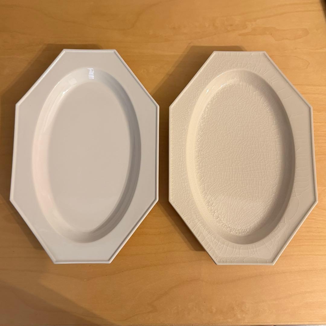 新品未使用　石川隆児 さん　貫入&ホワイト　オーバルオクトゴナル　プレート 2枚