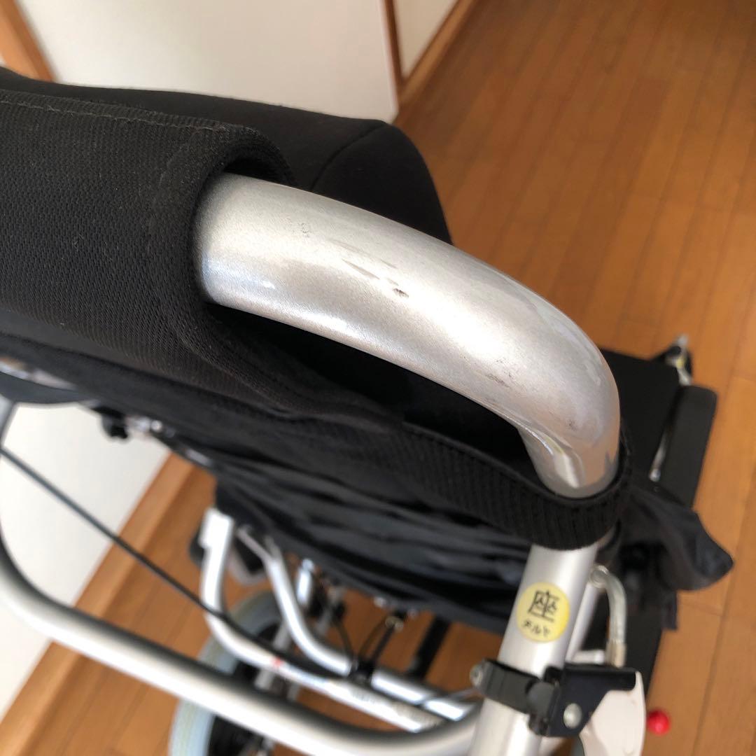【最終値下げ!12/28までの出品】多機能&リクライニング付車椅子　emigo2