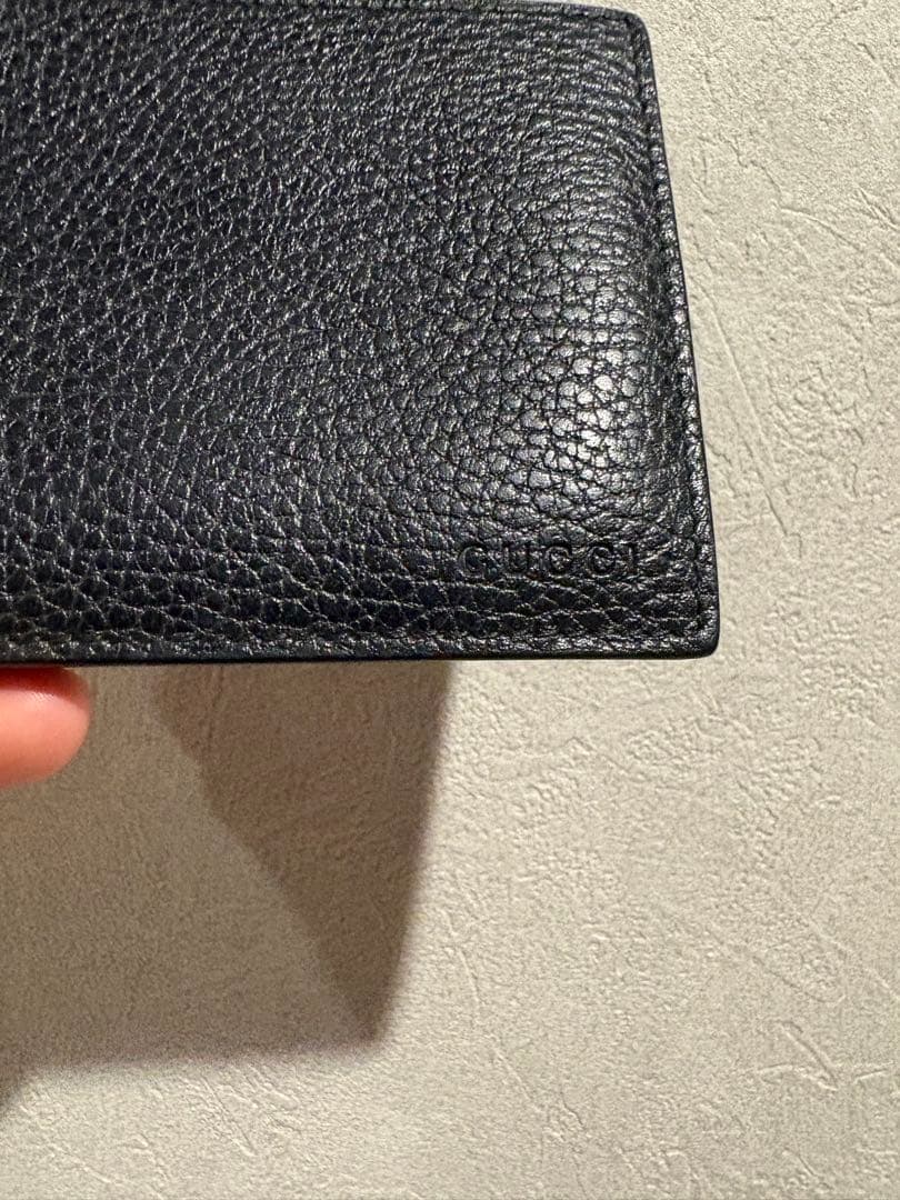 GUCCI 二つ折り財布