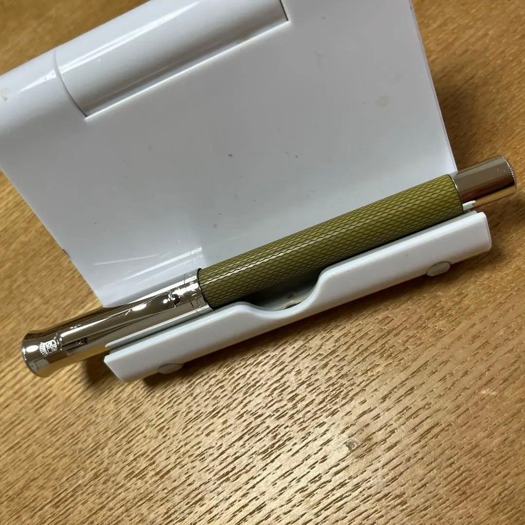 お値下げ！グラフフォンファーバーカステル 万年筆 ギロシェ