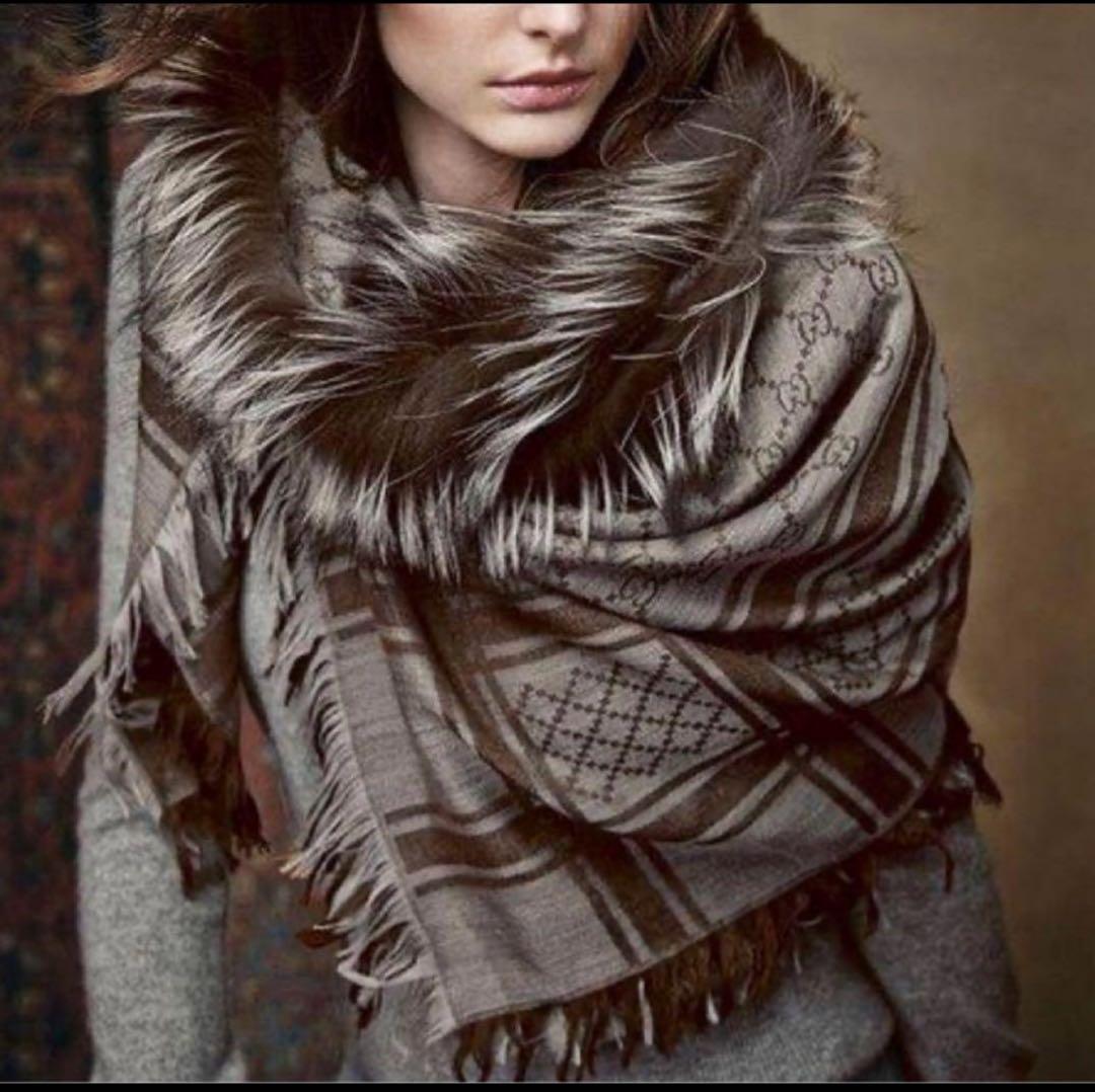 美品✨　グッチ　大判ショールストール　GG柄　シルク混　フォックスファー