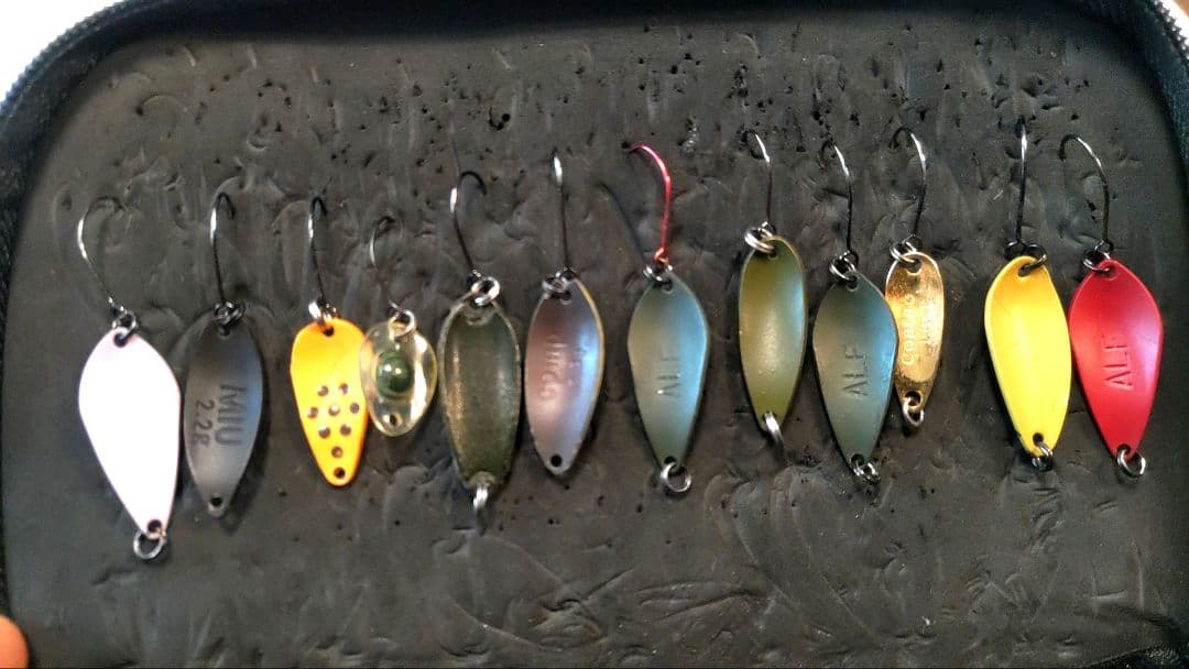 スプーン 77個セット ワレット付 トラウト 管釣り ミュー アルフレッド