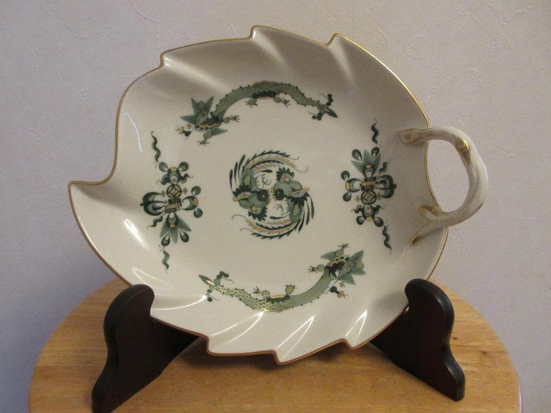 マイセン　ハンドル付きリーフトレイ　リーフ型　皿　ドラゴン　鳳凰　吉祥文