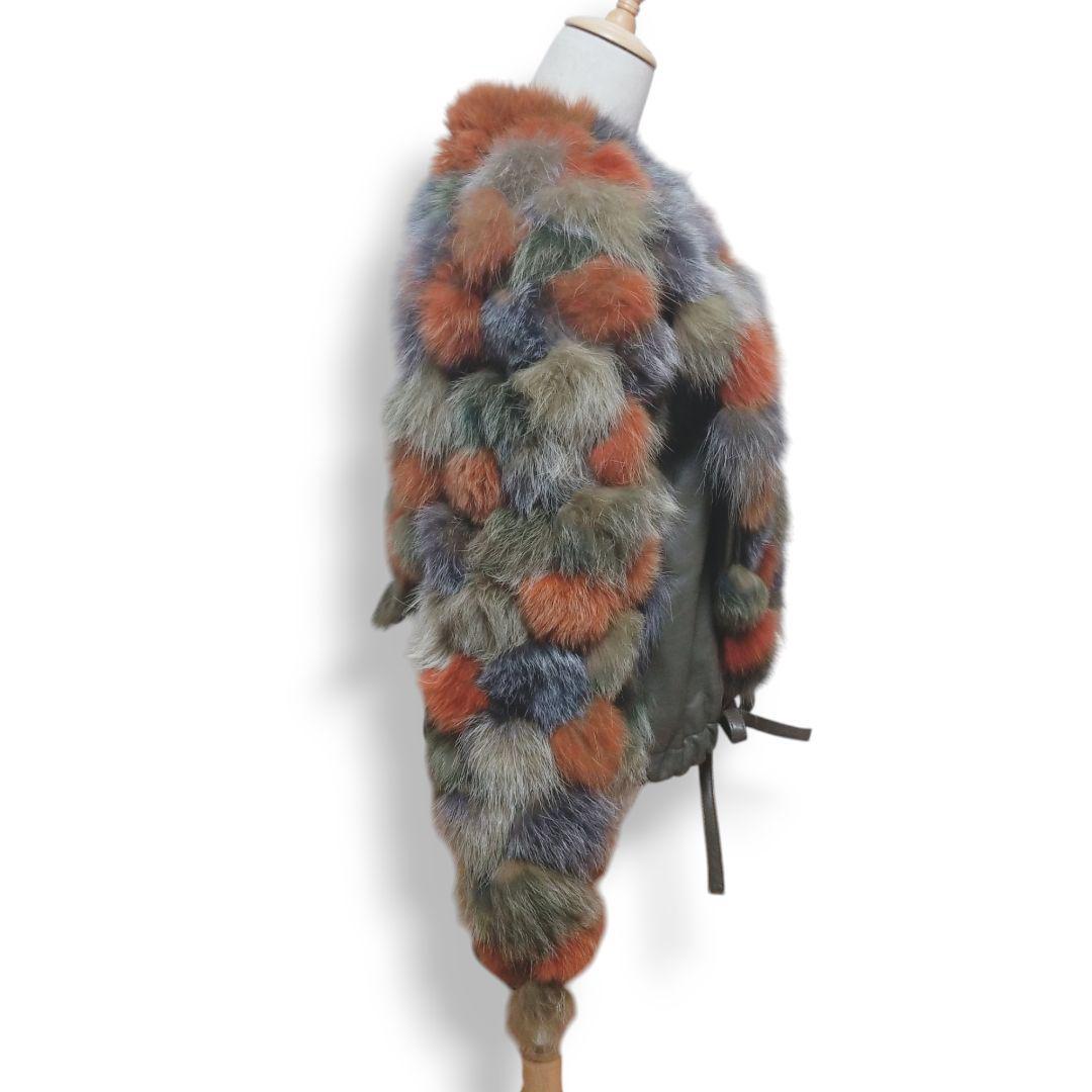 ファー&レザー 裏地地図柄 異素材ドッキング ノーカラージャケット 短丈ブルゾン