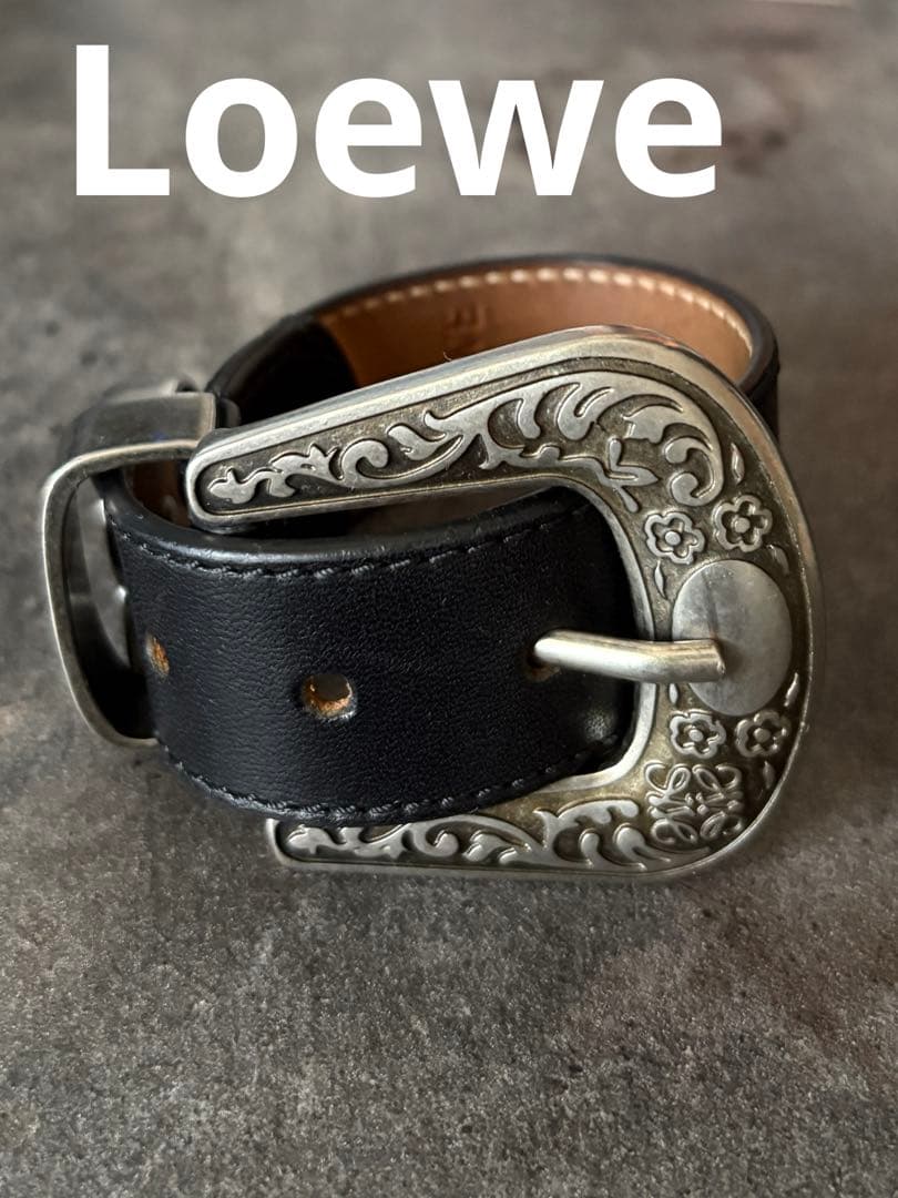 Loewe レザー バングル 黒 銀色バックル　ベルト　ロエベ