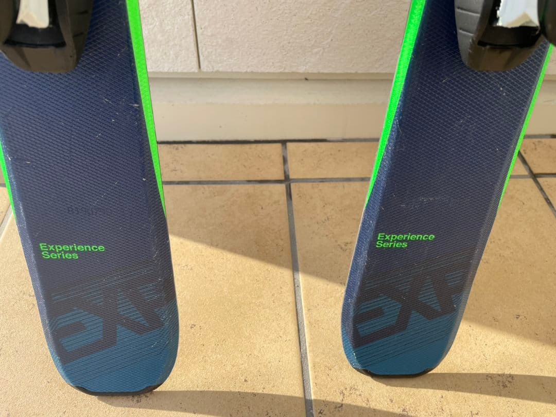 ジュニア用スキー板