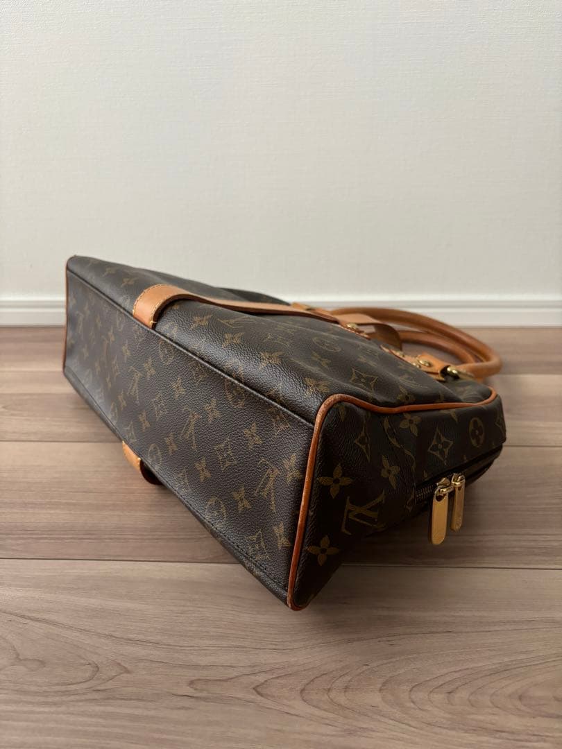 ルイ・ヴィトン マンハッタン GM モノグラム ボストンバッグ
