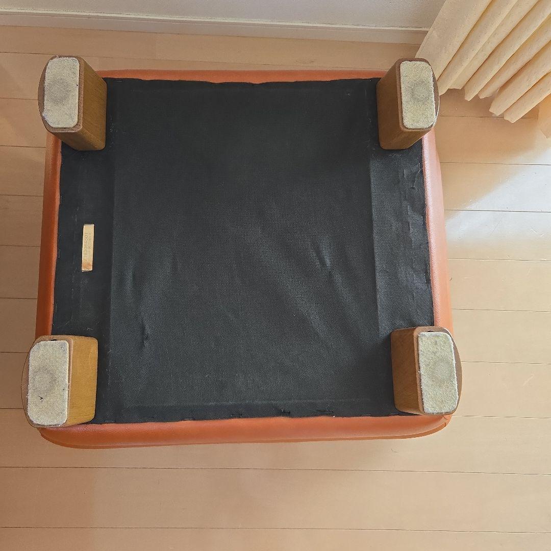 カリモク　Karimoku　スツール