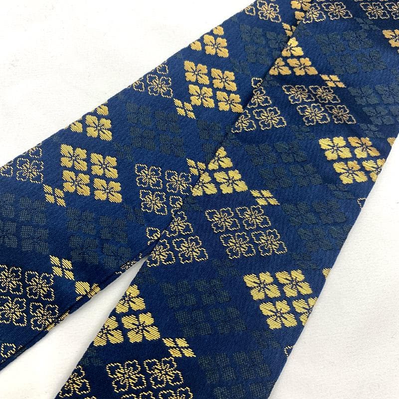 505ab12■七五三 五歳 男児 着物&羽織&袴&角帯&小物 小柄 兜■美品