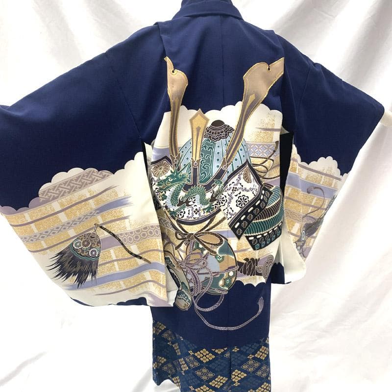 505ab12■七五三 五歳 男児 着物&羽織&袴&角帯&小物 小柄 兜■美品