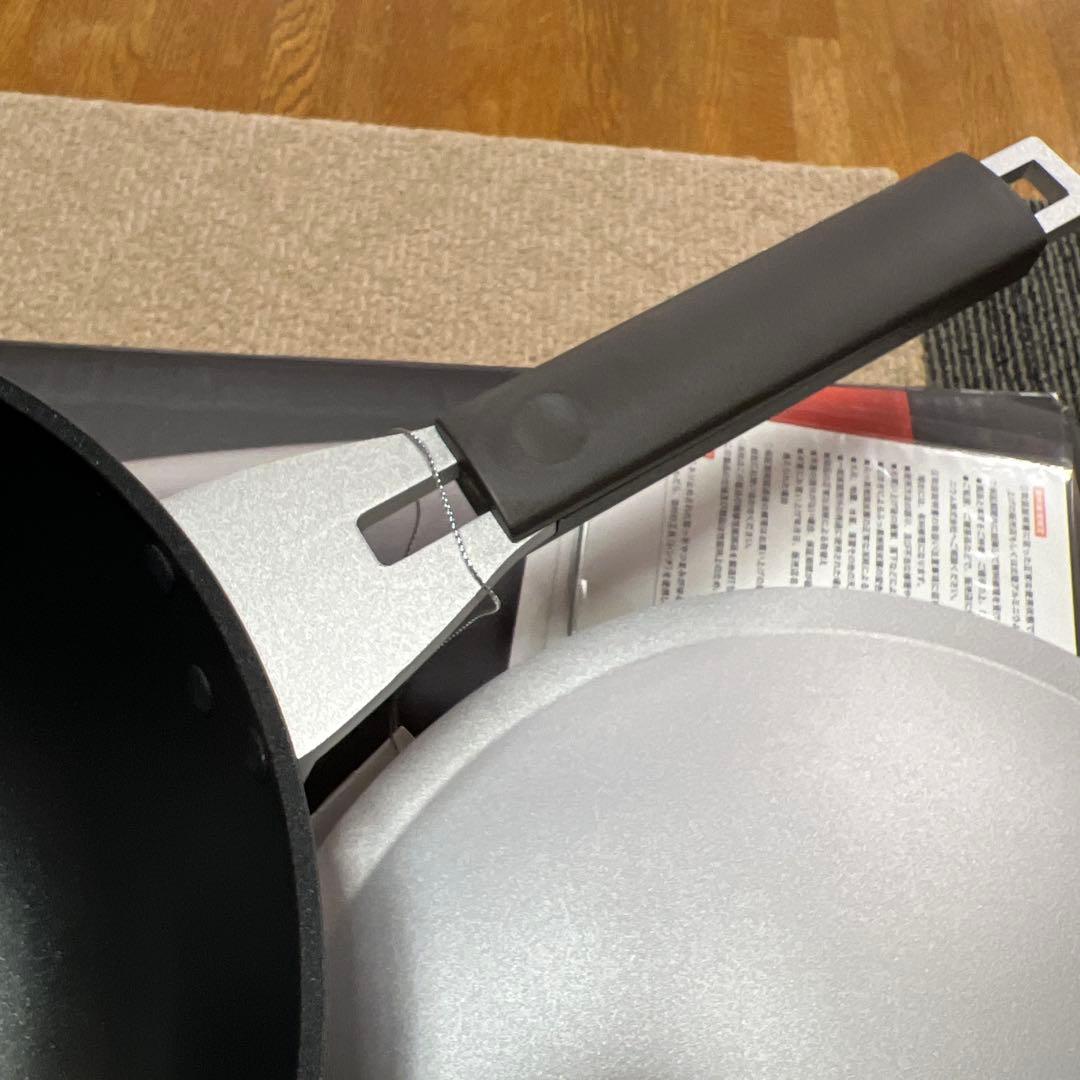 ★新品送料込お買得★北陸アルミ日本製EGGFORM深型フライパン28cm