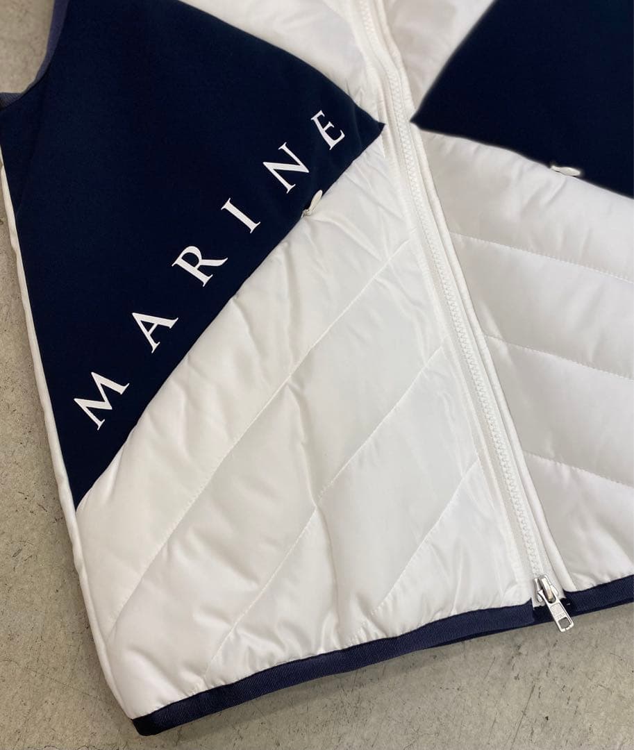 【新品】ムータマリン　ハイパフォーマンスベスト　白　メンズ　Ｍサイズ