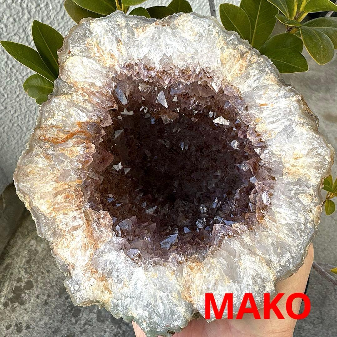 M1880☆アメジストドーム2.4Kg☆ブラジル産☆天然石☆N51205