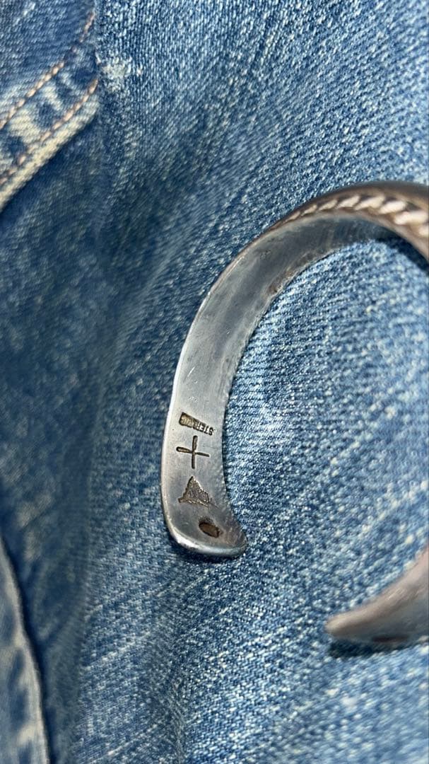 【希少】NAVAJO ORVILLE TSINNIE バングル　オーヴィル