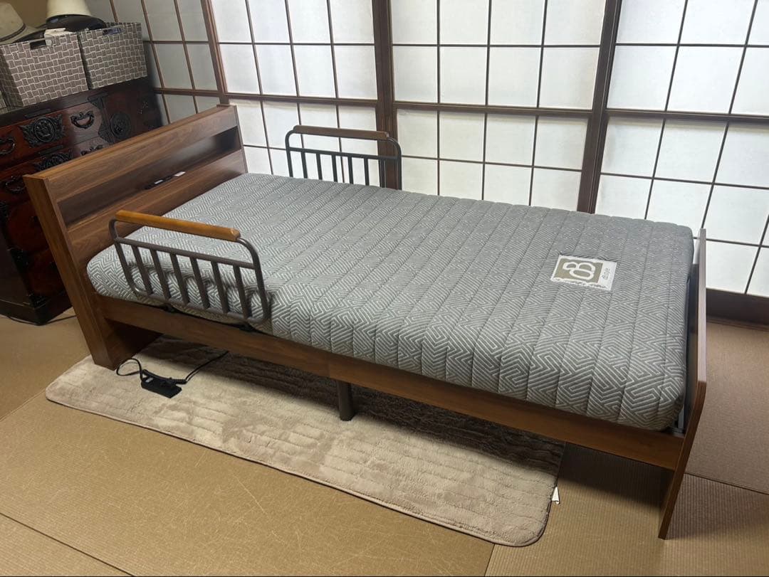 電動昇降リクライニングベッド　MFB-1602　棚付き　ポケットコイルマットレス