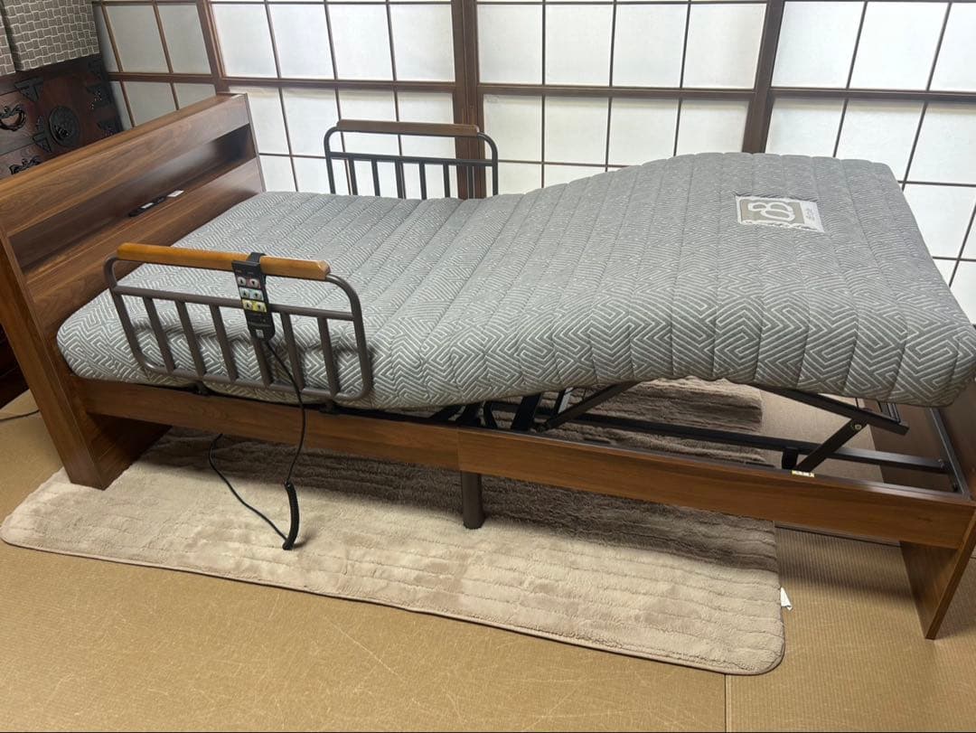 電動昇降リクライニングベッド　MFB-1602　棚付き　ポケットコイルマットレス