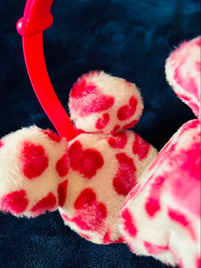 【即発送】ミニー　ヒョウ柄　耳当て　ピンク　ディズニー