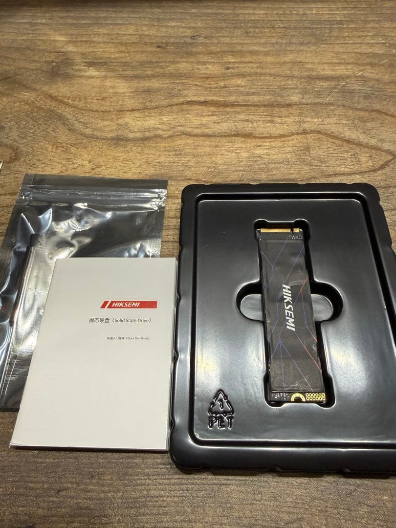 HIKSEMI FUTURE 2TB NVMe M.2 SSD 動作未確認品