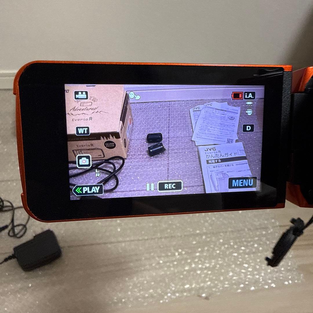 ビデオカメラ　JVC GZ-RX680-D 2018年製