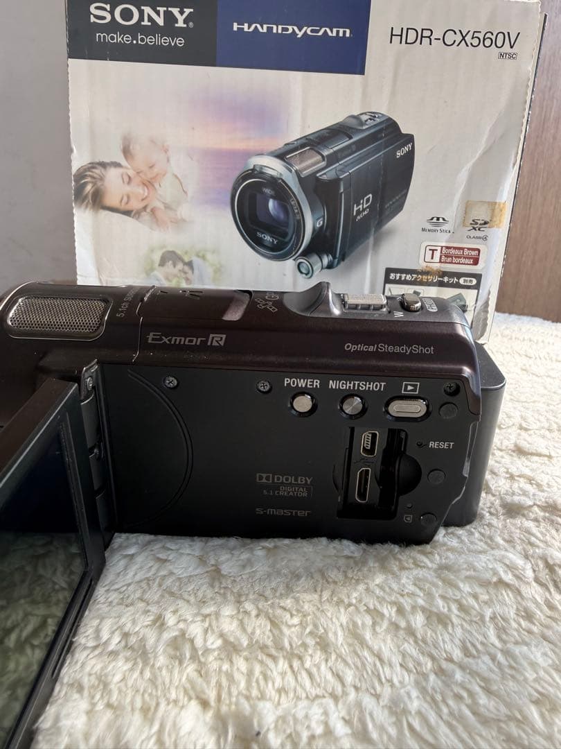 SONY HDR-CX560V 本体他 ハンディカム12. 3メガピクセル