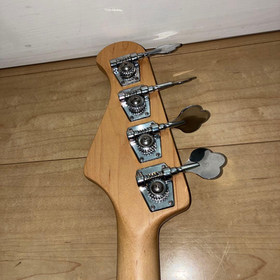 バッカス　ユニバースシリーズ　ジャズベースタイプベースギター　調整済み