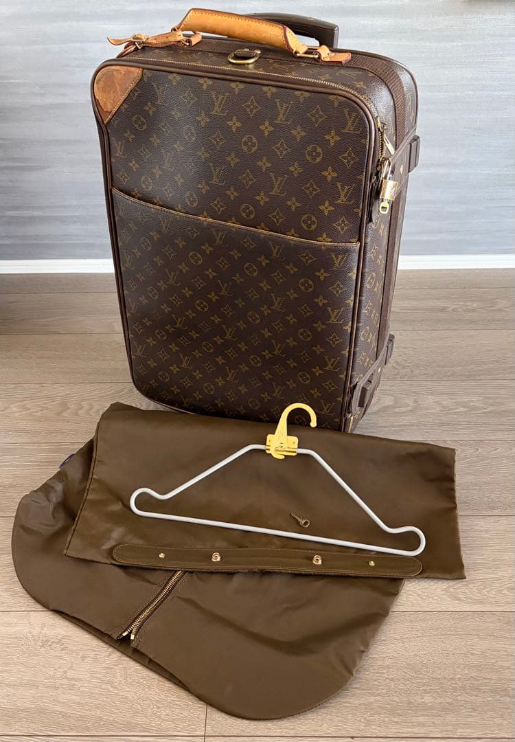 ルイヴィトン ペガス55 キャリーケース
