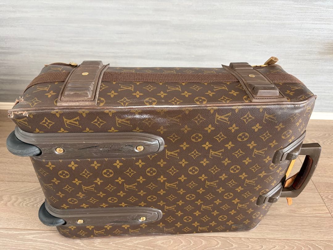 ルイヴィトン ペガス55 キャリーケース