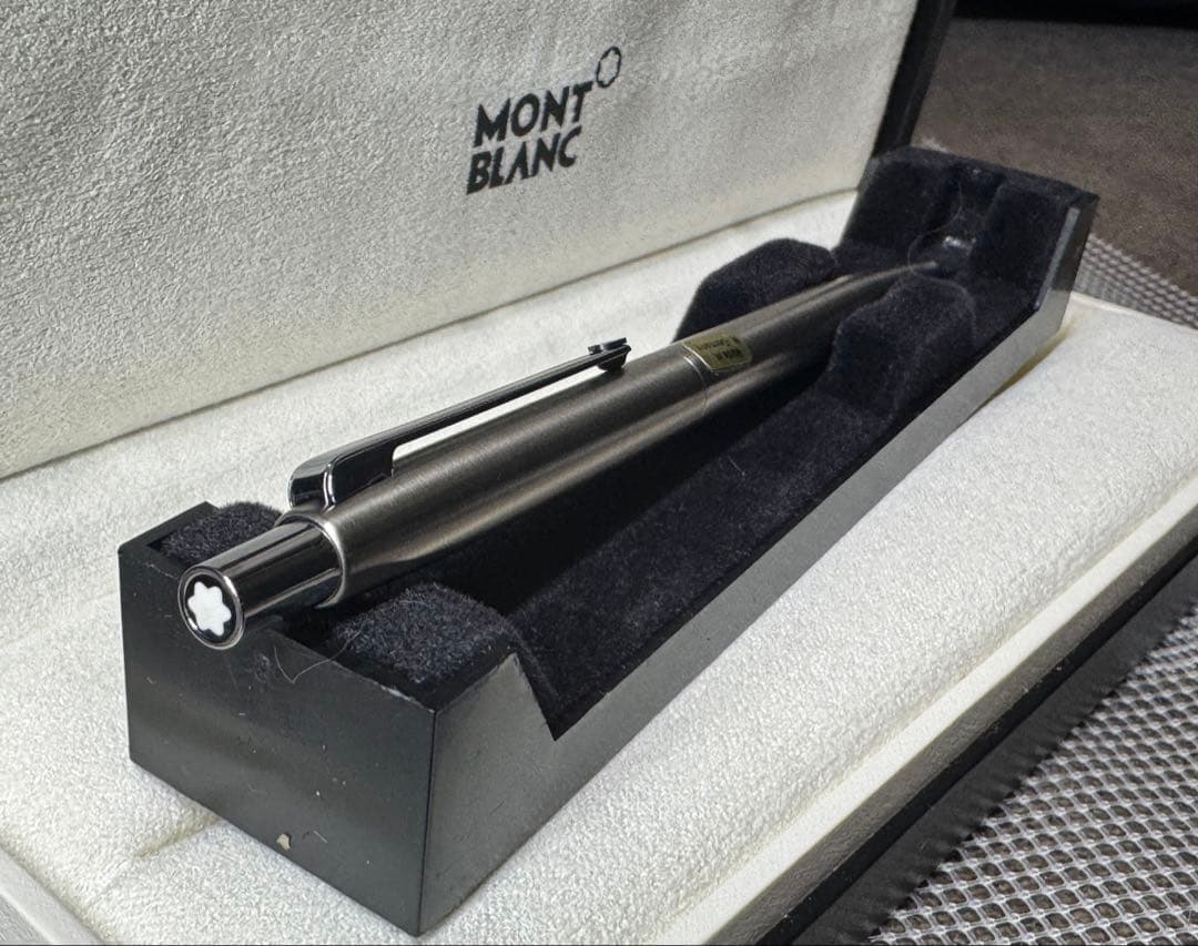 【新品未使用】MONT BLANC シルバーボールペンスリムライン