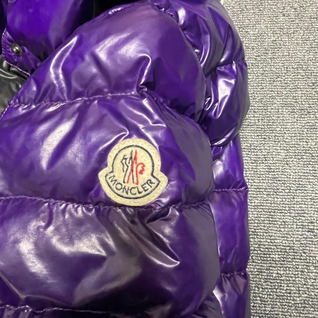 【最終価格】モンクレール　パープル フード付きダウンジャケット