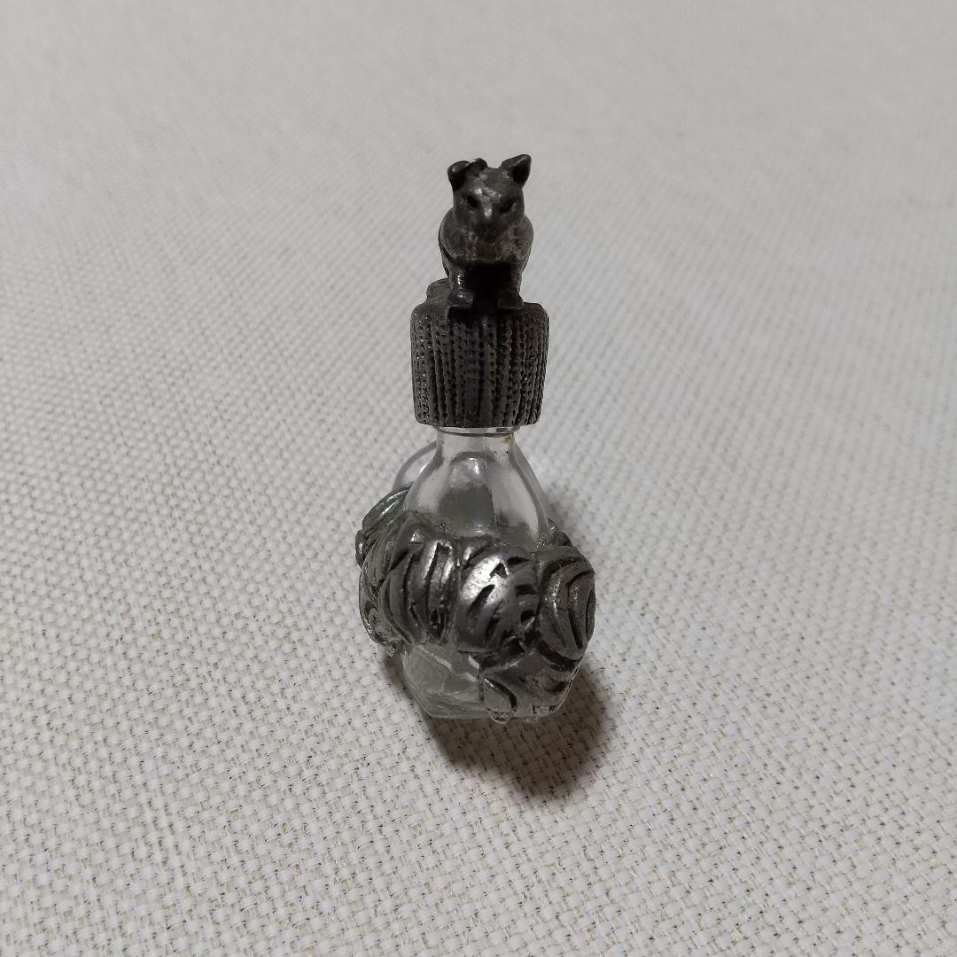 猫の小瓶 香水瓶 フランス 20世紀
