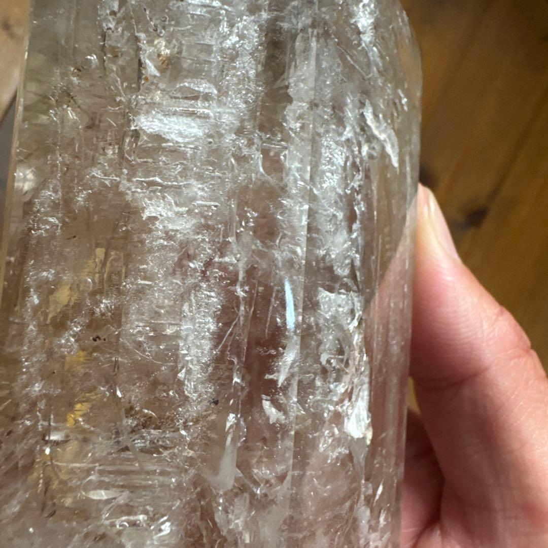 【展示コレクション級】水入り　水晶ポイント　博物館クラス　水多数あり