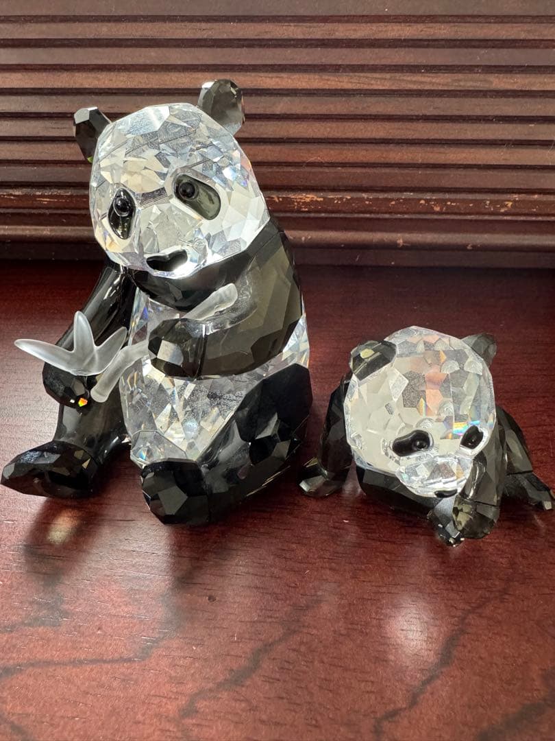 スワロフスキー　パンダ親子　フィギュリン