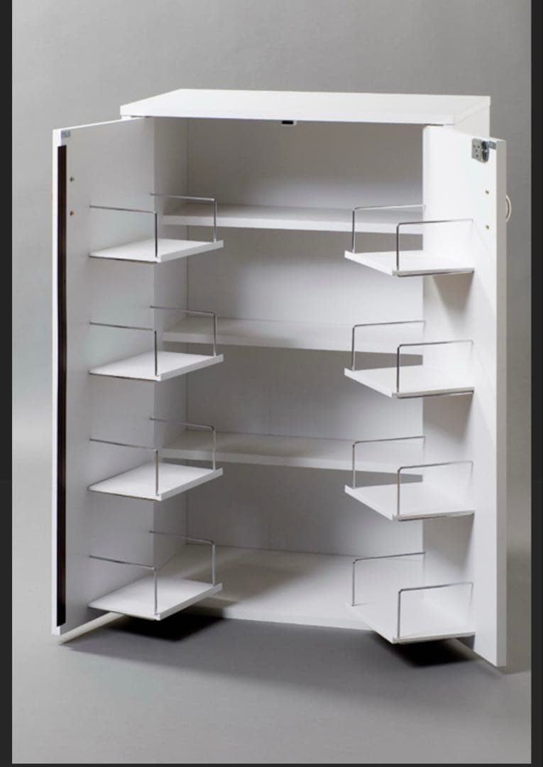 コミック収納棚　鍵付き