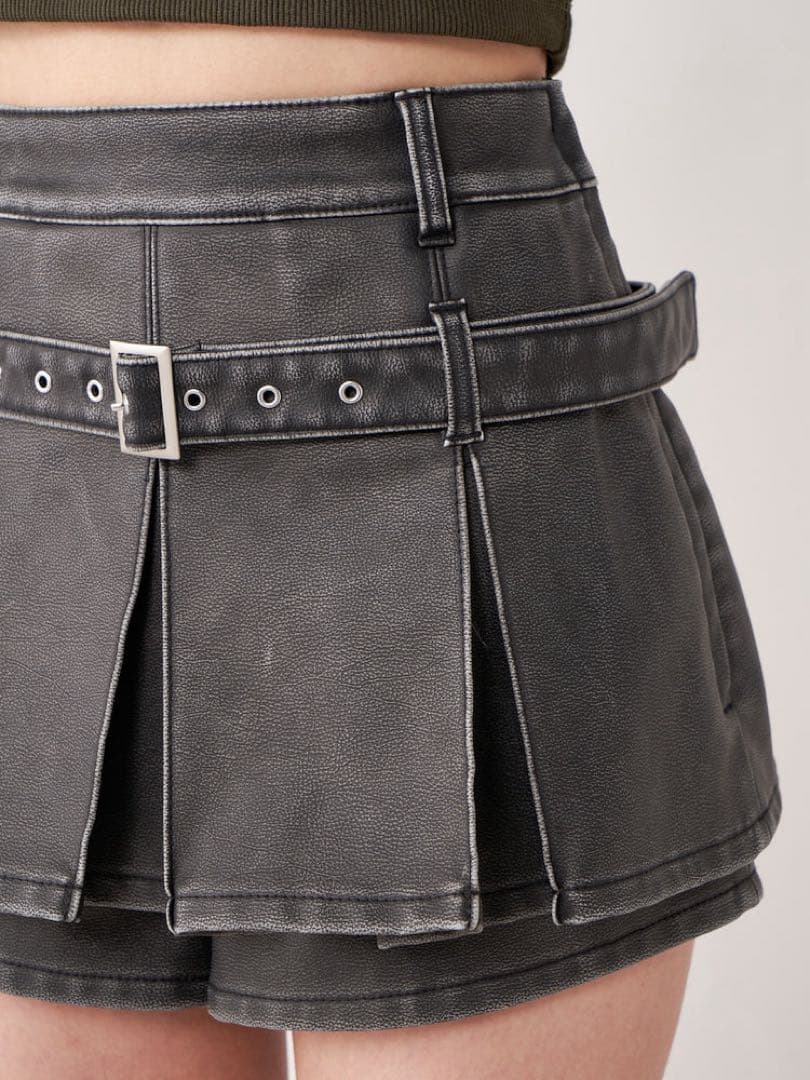 ダーリッチアンティークレザー　セットアップ