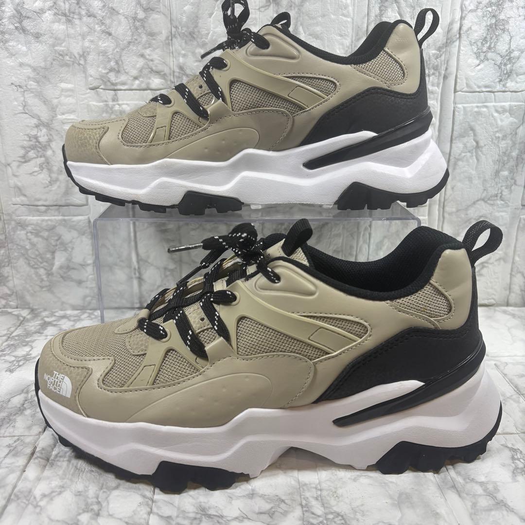 【未使用級】THE NORTH FACE HEXA V2 スニーカー 24.5㎝