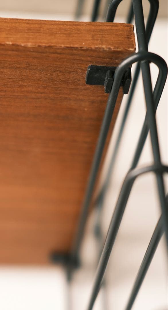 オランダ TOMADO(トマド)社製 ウォールシェルフ チーク材 ビンテージ