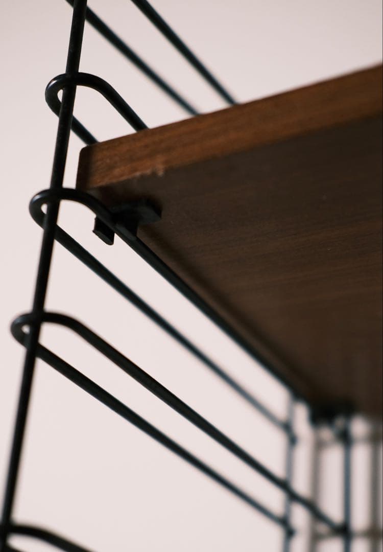 オランダ TOMADO(トマド)社製 ウォールシェルフ チーク材 ビンテージ