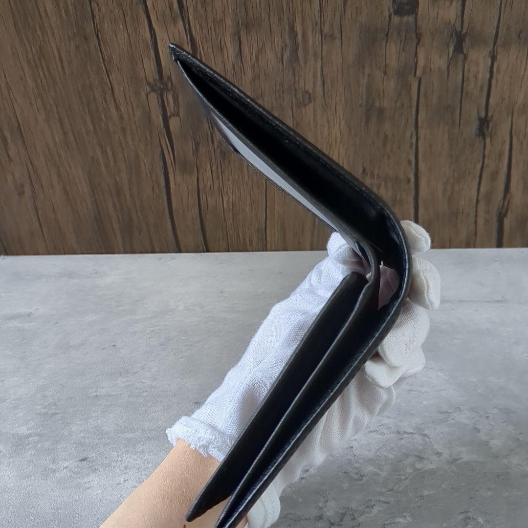 Vivienne Westwood オーブロゴ 二つ折り財布 943VW724