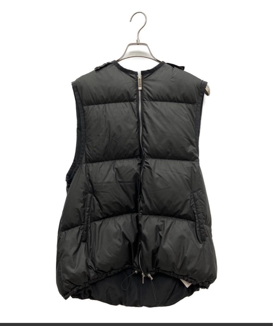 un3d ギャザー入りダウンジャケット