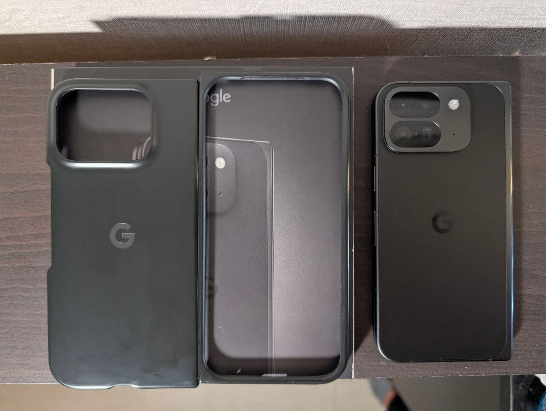 Pixel 9 Pro Foldブラック（美品）純正ケースおまけ付き！