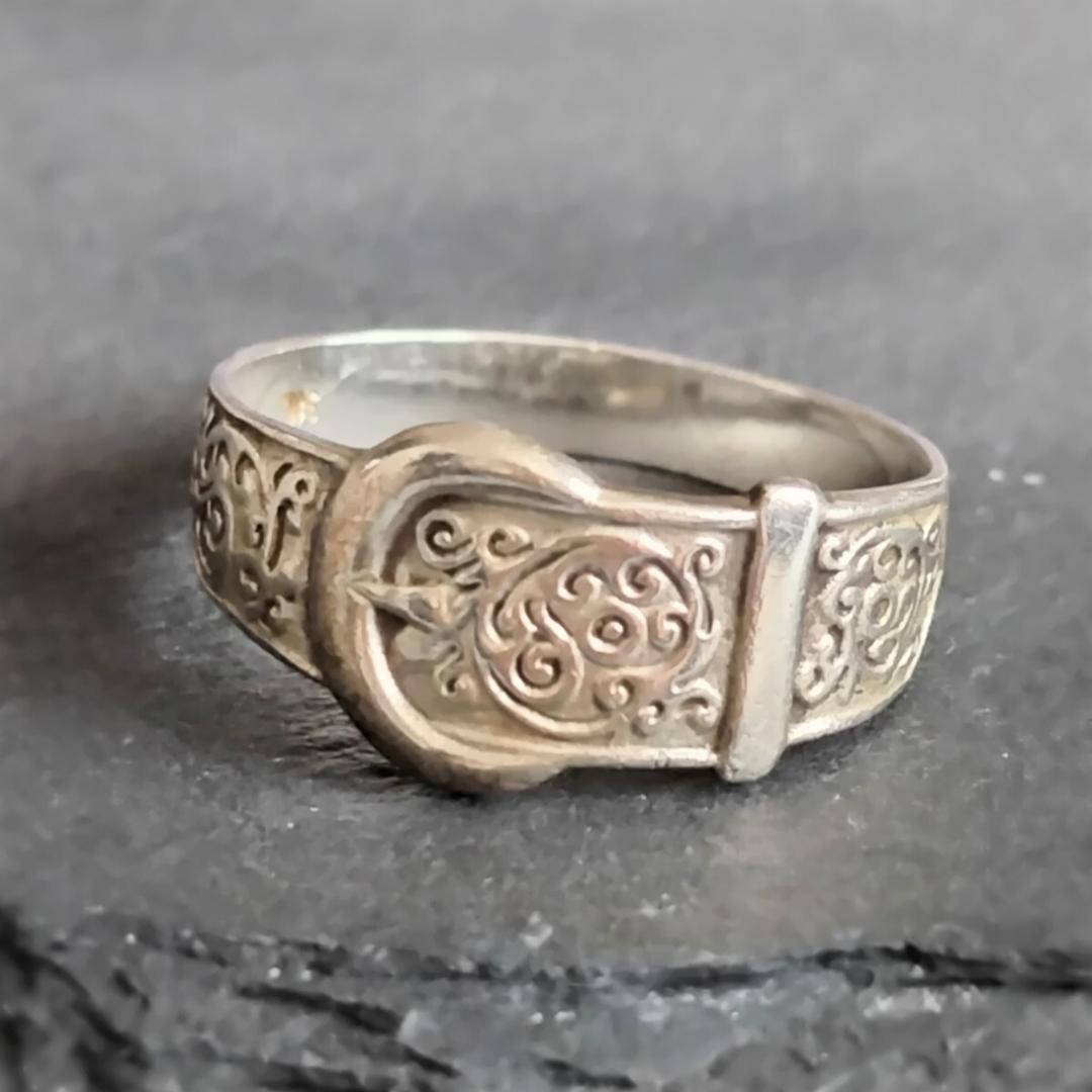 【英国ヴィンテージ】スターリングシルバー　 22.5号 バックル リング 指輪