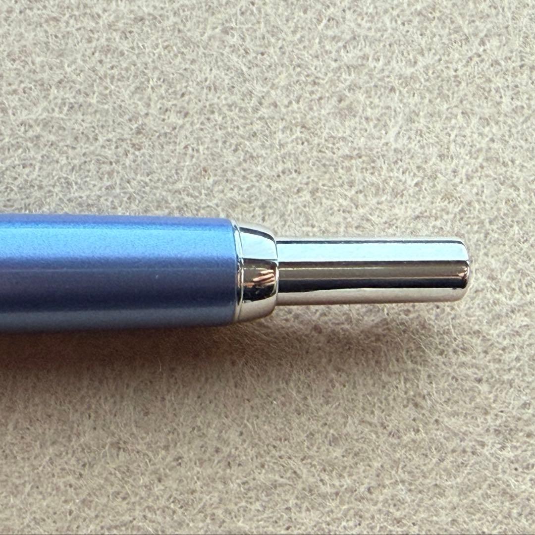 パイロットキャップレス・デシモ・ライトブルー・F細字
