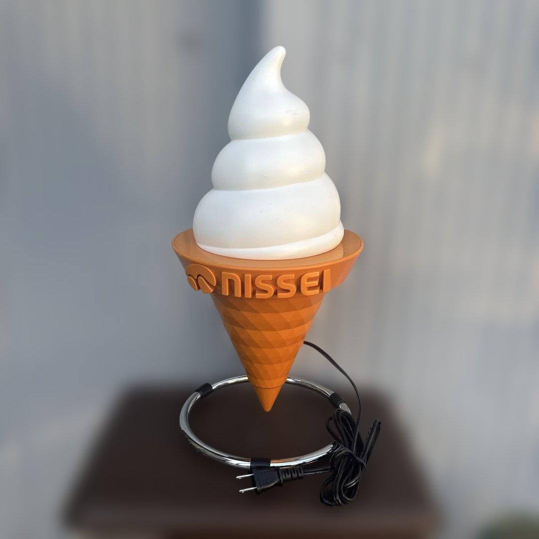 ニッセイ　　ソフトクリームライト
