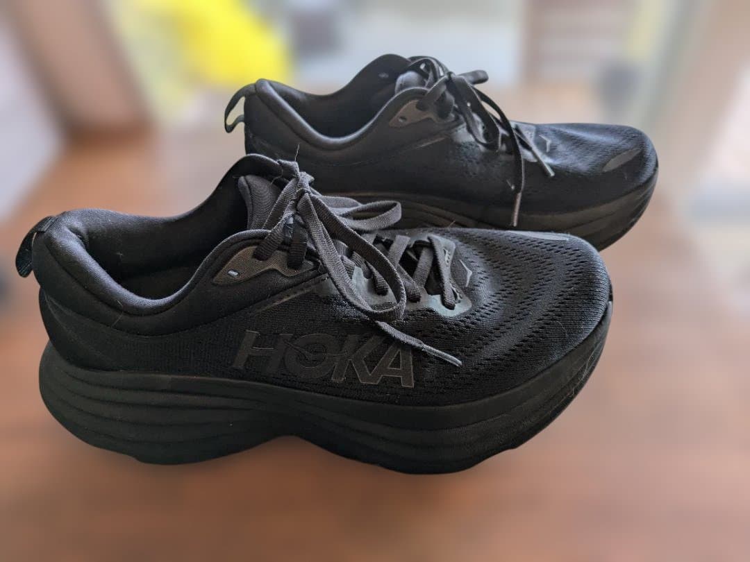 HOKA ブラック ランニングシューズ BONDI 8 25cm